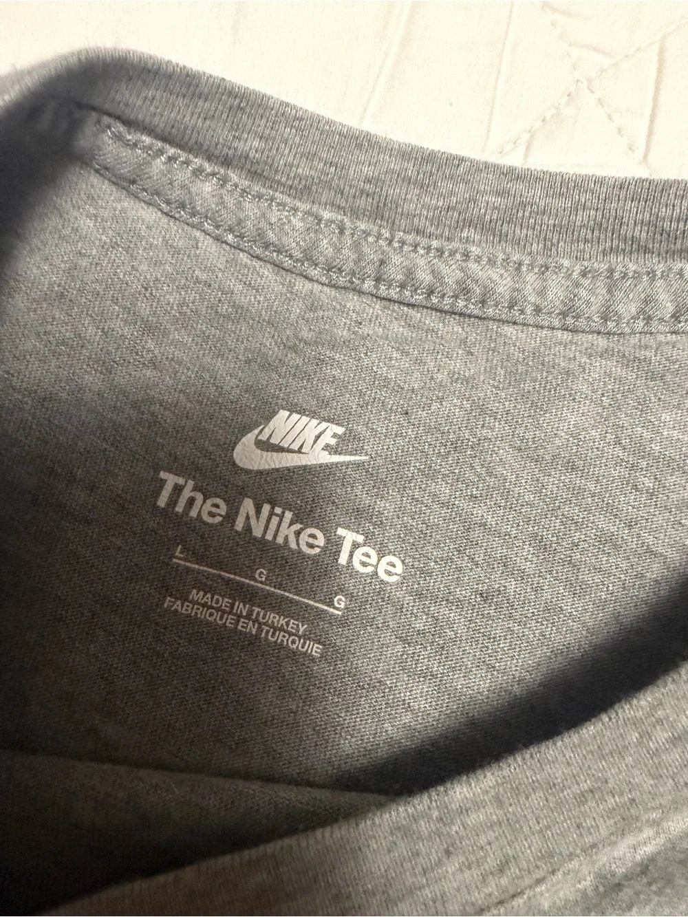 Nike Men’s Light Grey Short Sleeve Logo Tee
